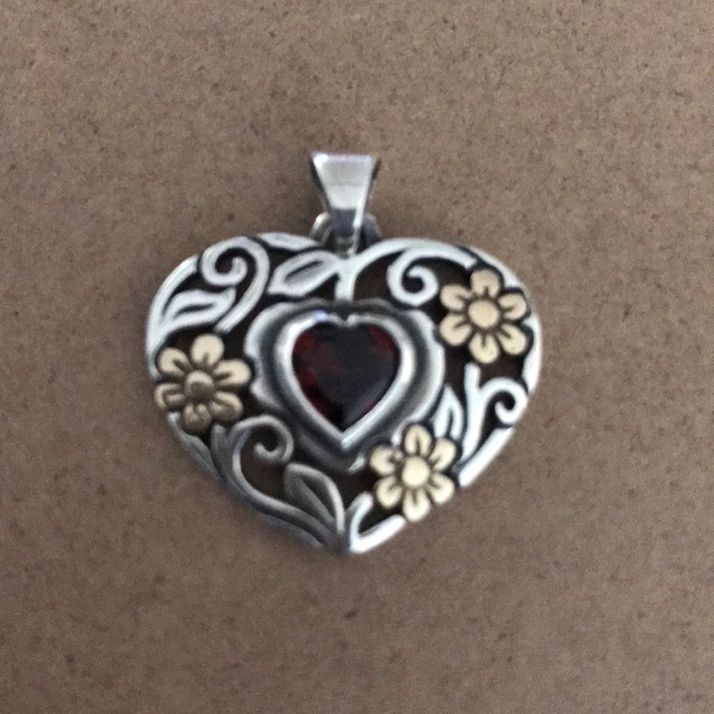 ⭐️FLASH SALE⭐️ James Avery Ruby Heart